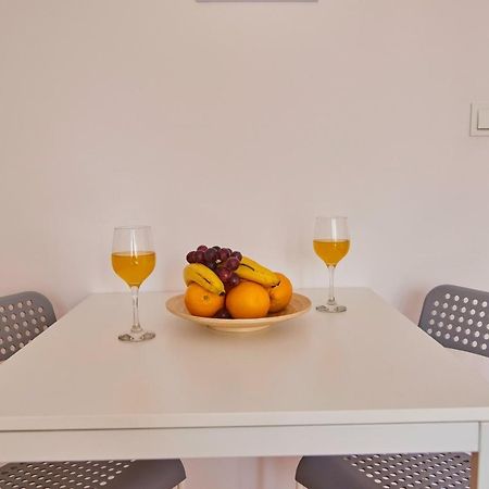 Regem Apartments Plonska Варшава Екстер'єр фото
