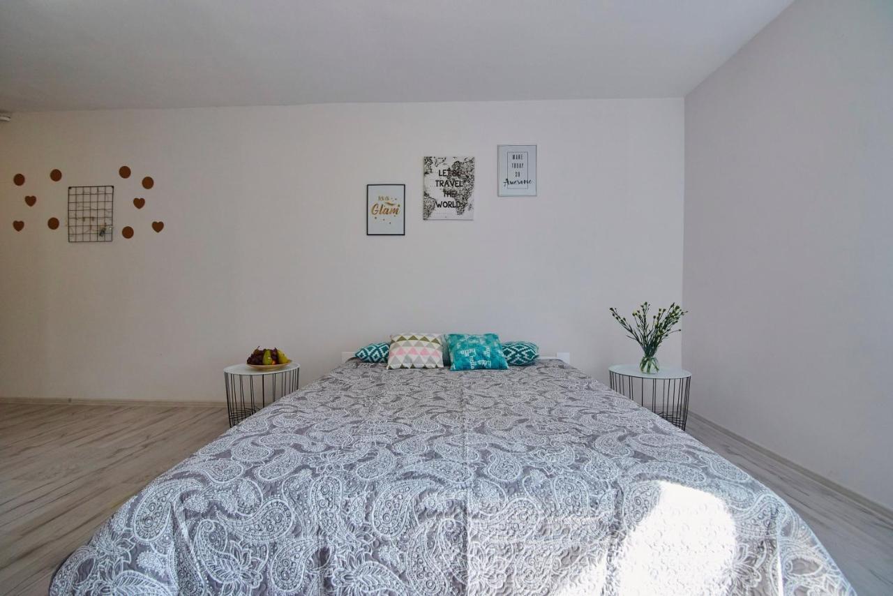 Regem Apartments Plonska Варшава Екстер'єр фото
