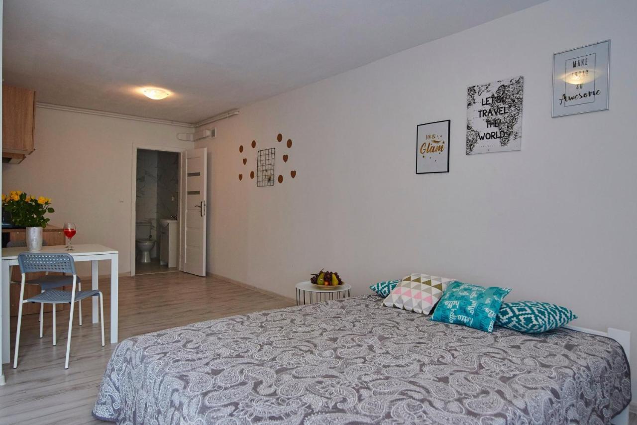 Regem Apartments Plonska Варшава Екстер'єр фото