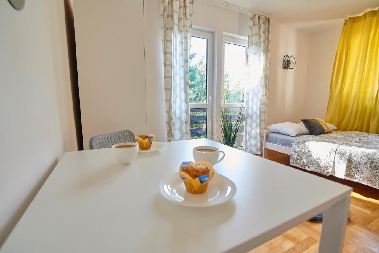 Regem Apartments Plonska Варшава Екстер'єр фото