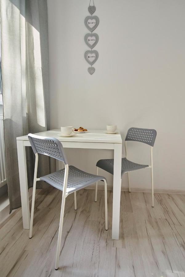 Regem Apartments Plonska Варшава Екстер'єр фото