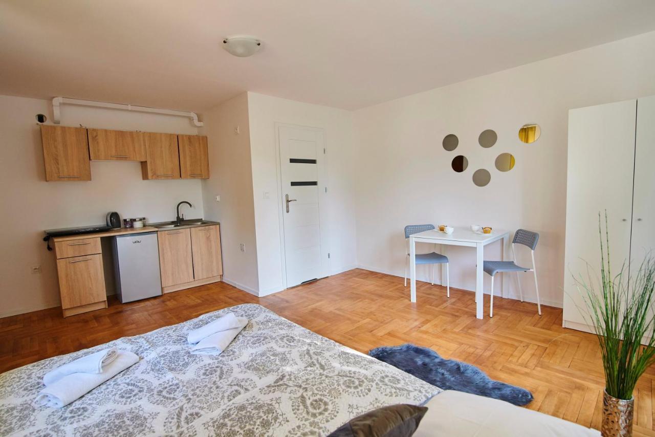 Regem Apartments Plonska Варшава Екстер'єр фото