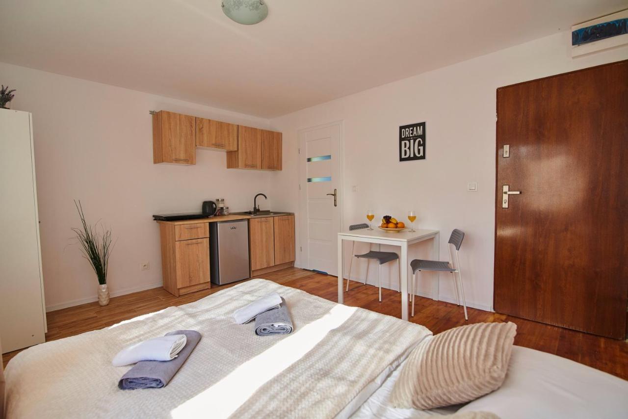 Regem Apartments Plonska Варшава Екстер'єр фото