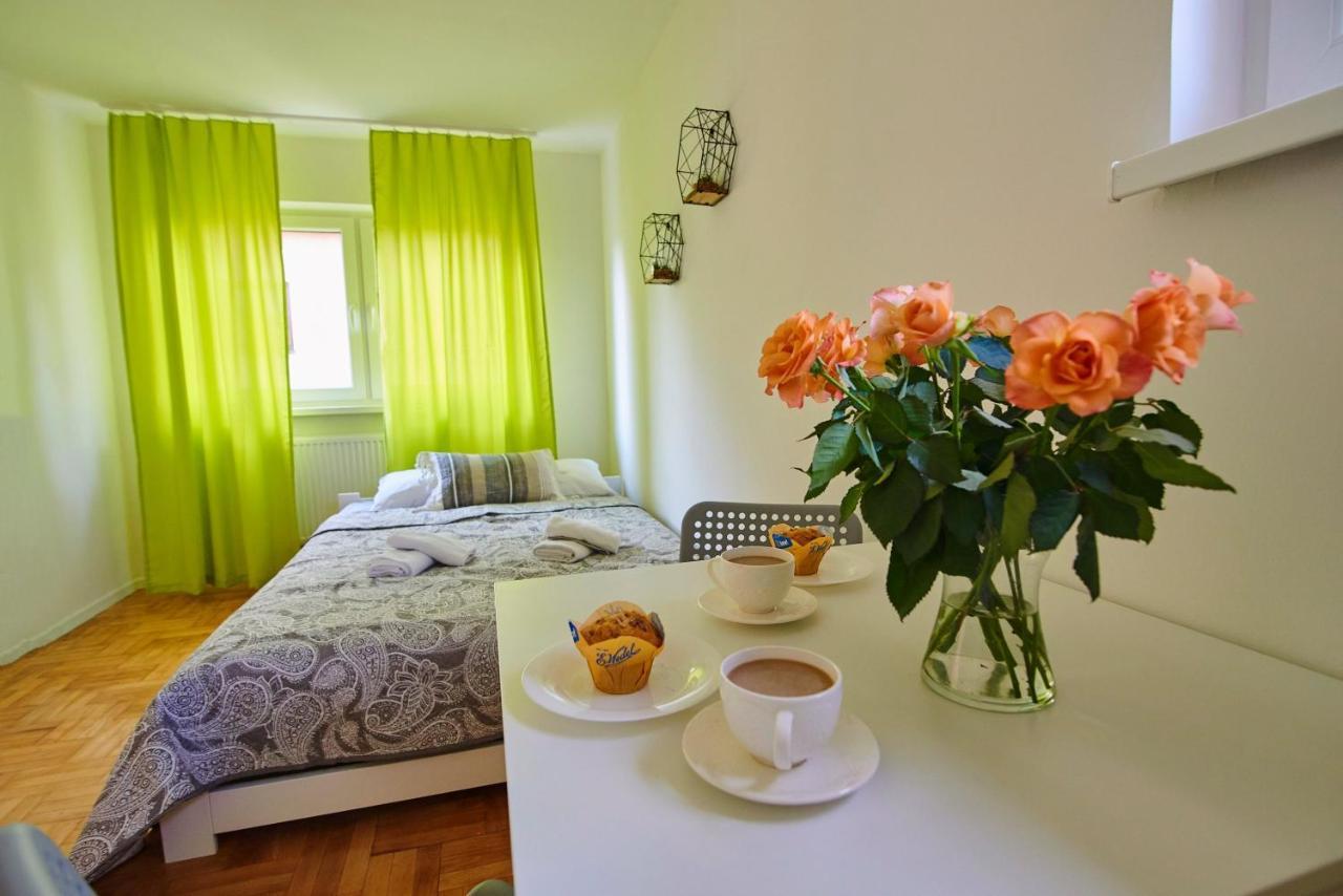 Regem Apartments Plonska Варшава Екстер'єр фото