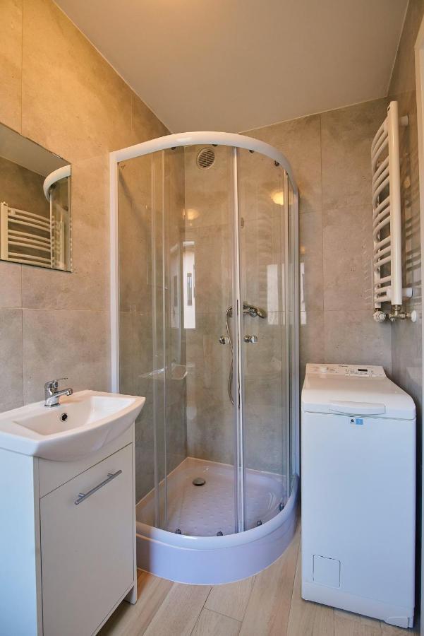 Regem Apartments Plonska Варшава Екстер'єр фото